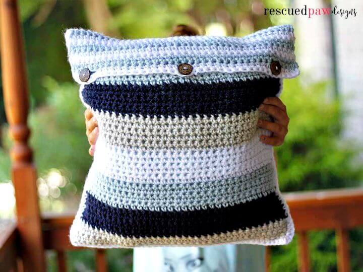 Free Crochet Striped Pillow Pattern.