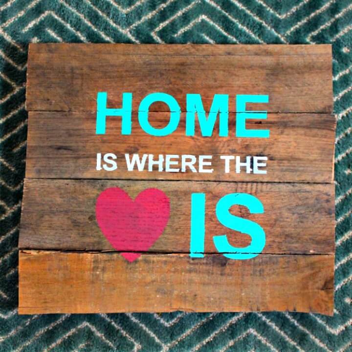 Stencil a Pallet DIY Sign Ideas