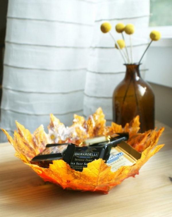 DIY Fall Leaves Bowl.