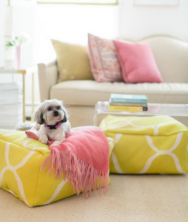 DIY Floor Pouf.