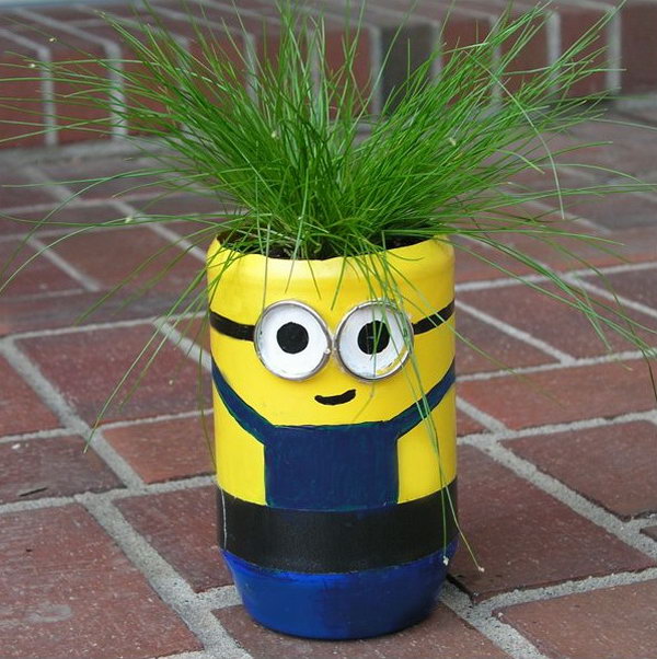 DIY Minion Planter.