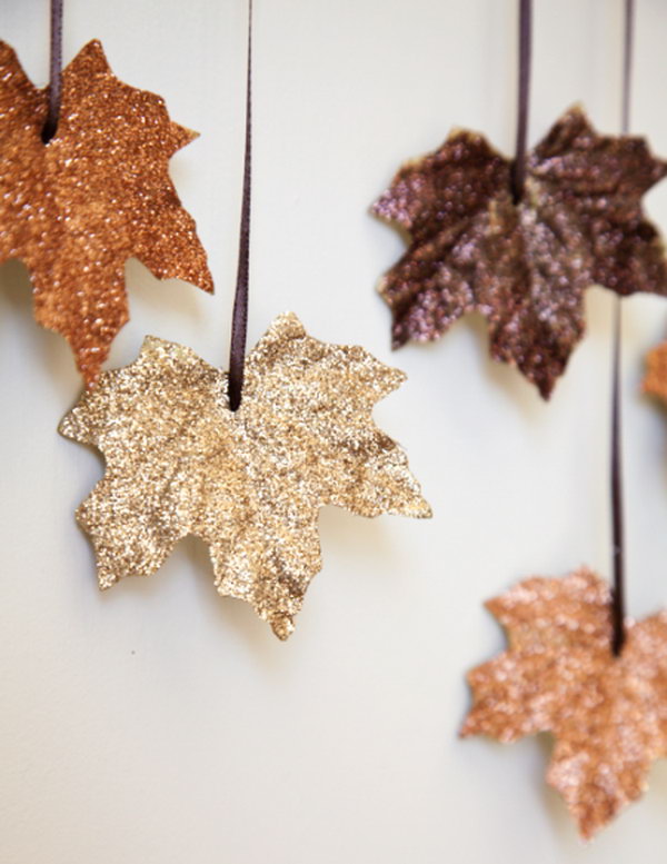 Glitter Leaves Garland.