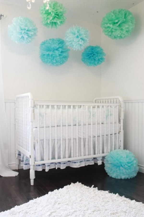 Nursery DIY Pom Poms. - Decorating a Baby Room