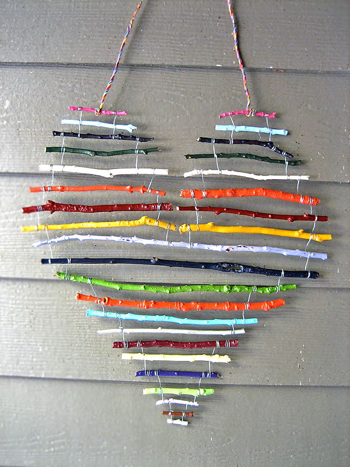 Rainbow Stick Heart. DIY fall décor