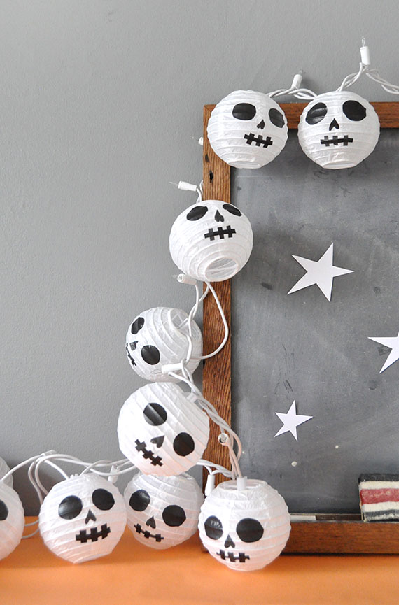 Super-simple paper lantern skulls. Homemade Halloween Decoration