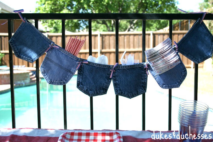 No-Sew Jeans Pocket Garland.