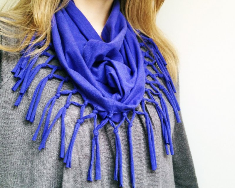 T-Shirt Scarf.