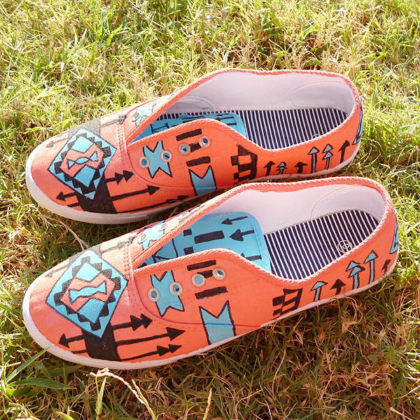 Tribal Tennies Shoes DIY.