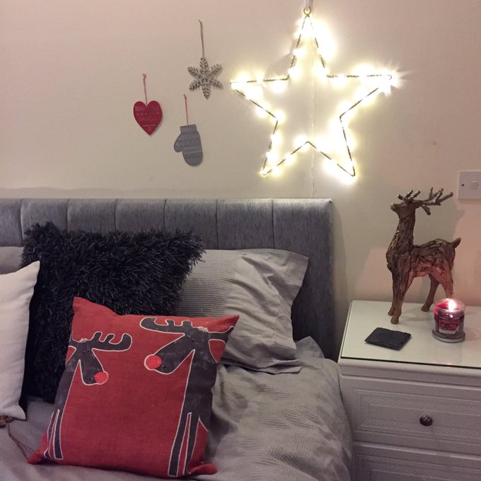 Bedroom's ready for Christmas!
