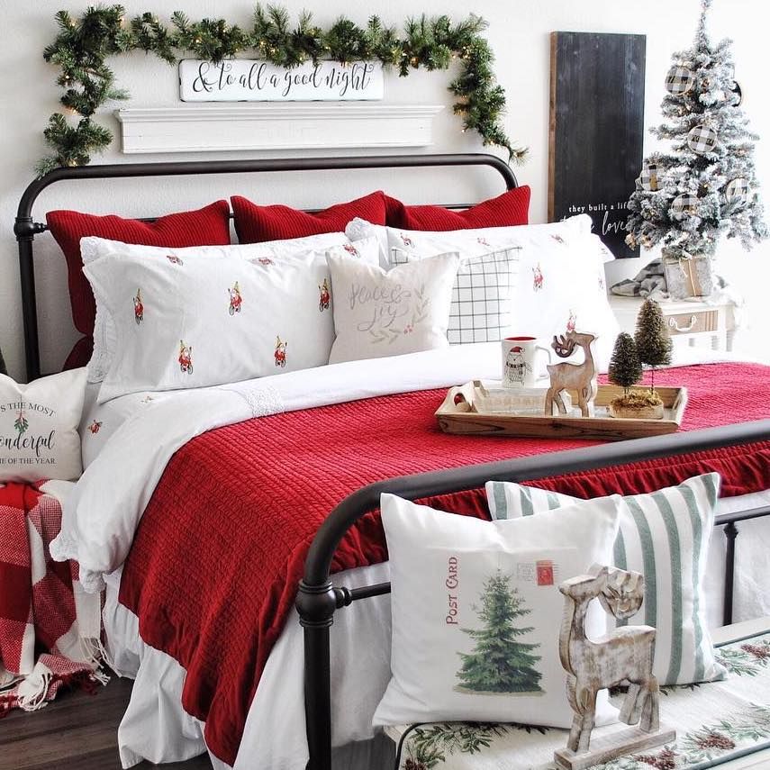 Cozy Christmas Bedroom Decor.