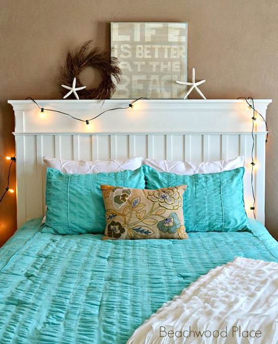 Cozy cottage Christmas bedroom decor.