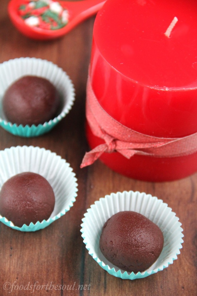 Dark Chocolate Peppermint Truffles