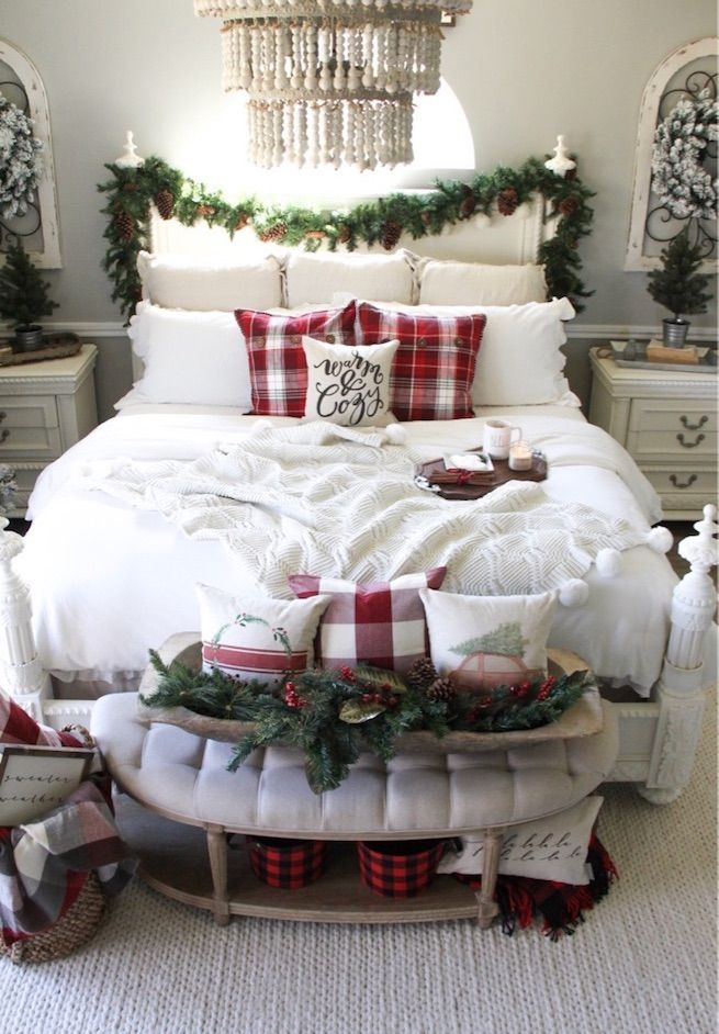 Easy Christmas Bedroom Decor.