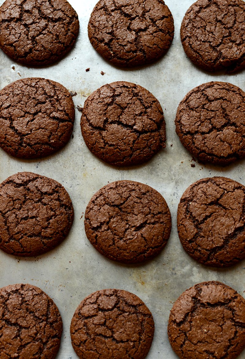 Gluten-free Chocolate Ginger Molasses Cookies from Fit Foodie Finds