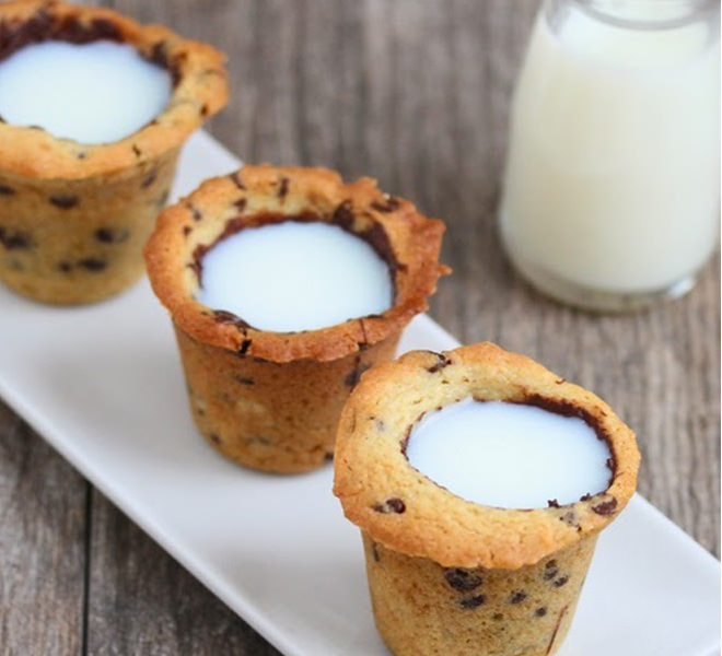 Milk & cookie shots.