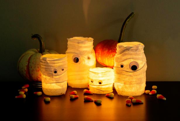 Canning Jar Mummy Luminaries.